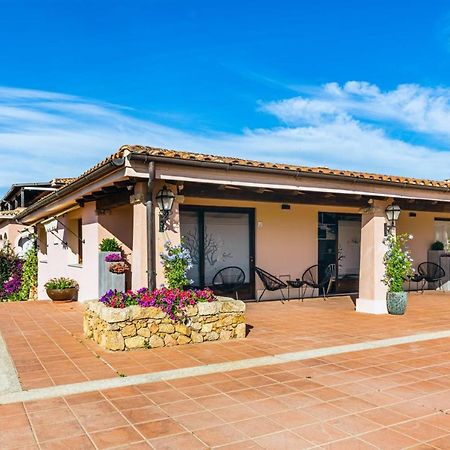Relais Il Corallo Porto San Paolo  Exterior foto